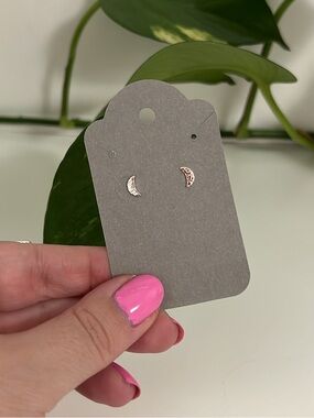 NEW Sterling Silver Crescent Moon Stud Earrings, 925, Celestial 🌙